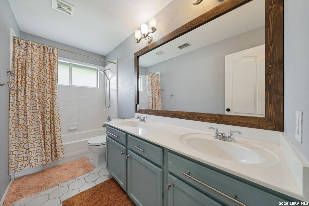 12203 Hart Crest San Antonio TX 78249
