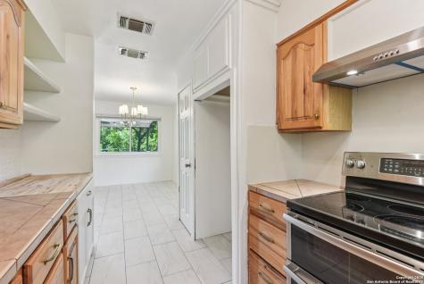 9014 Brigadoon Street San Antonio TX 78254