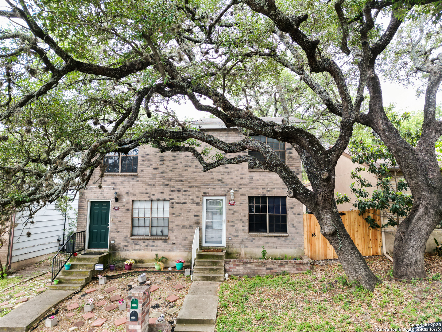 5809 Rue Royale San Antonio TX 78240