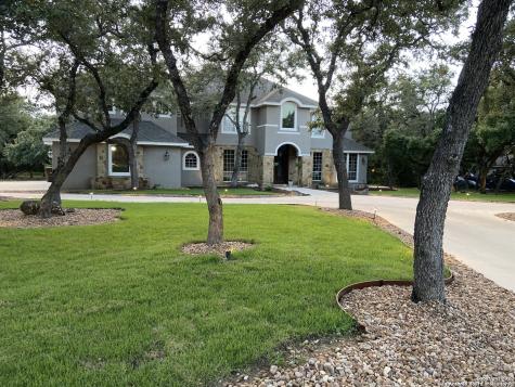 23423 Osceola Bluff San Antonio TX 78261