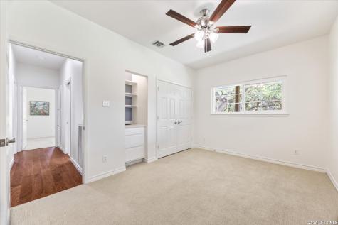 25887 Lewis Ranch Road New Braunfels TX 78132