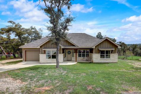 1577 Desiree Street Canyon Lake TX 78133