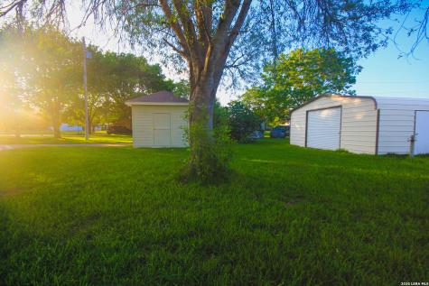 2547 Mari Gail Road Beeville TX 78102