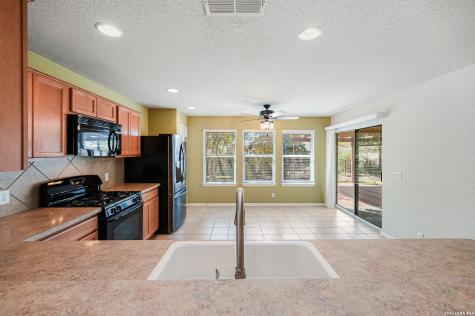 12702 Cedar Fly San Antonio TX 78253