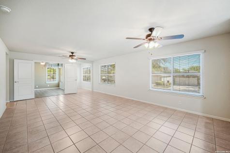 12702 Cedar Fly San Antonio TX 78253