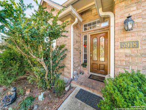 5918 Hart Field San Antonio TX 78249