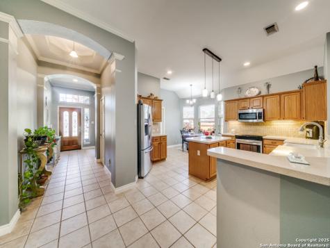 5918 Hart Field San Antonio TX 78249