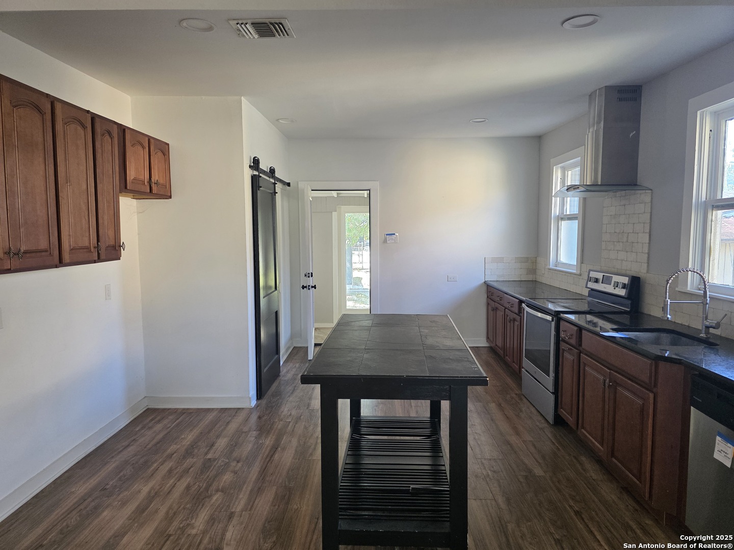 406 Rigsby San Antonio TX 78210