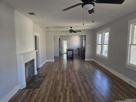 406 Rigsby San Antonio TX 78210