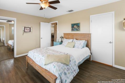 115 Village Kerrville TX 78028