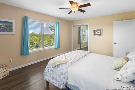 115 Village Kerrville TX 78028