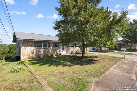 115 Village Kerrville TX 78028