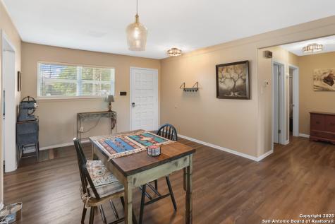 115 Village Kerrville TX 78028