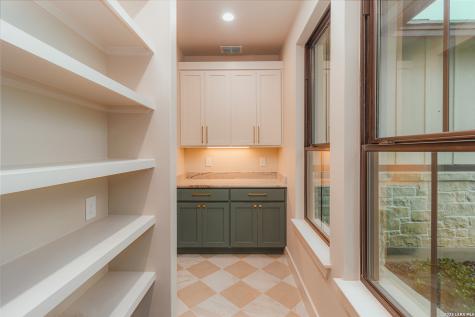 104 Reserve Court La Vernia TX 78121