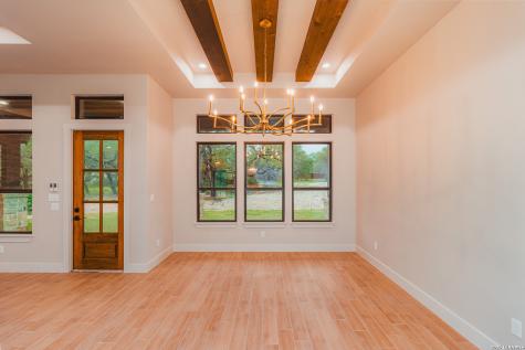 104 Reserve Court La Vernia TX 78121