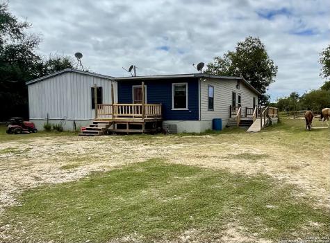 160 Fay Drive Lytle TX 78052