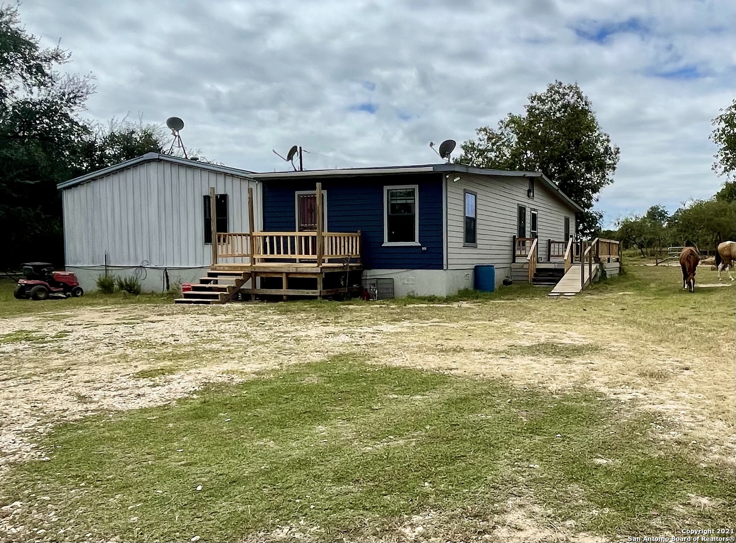 160 Fay Drive Lytle TX 78052