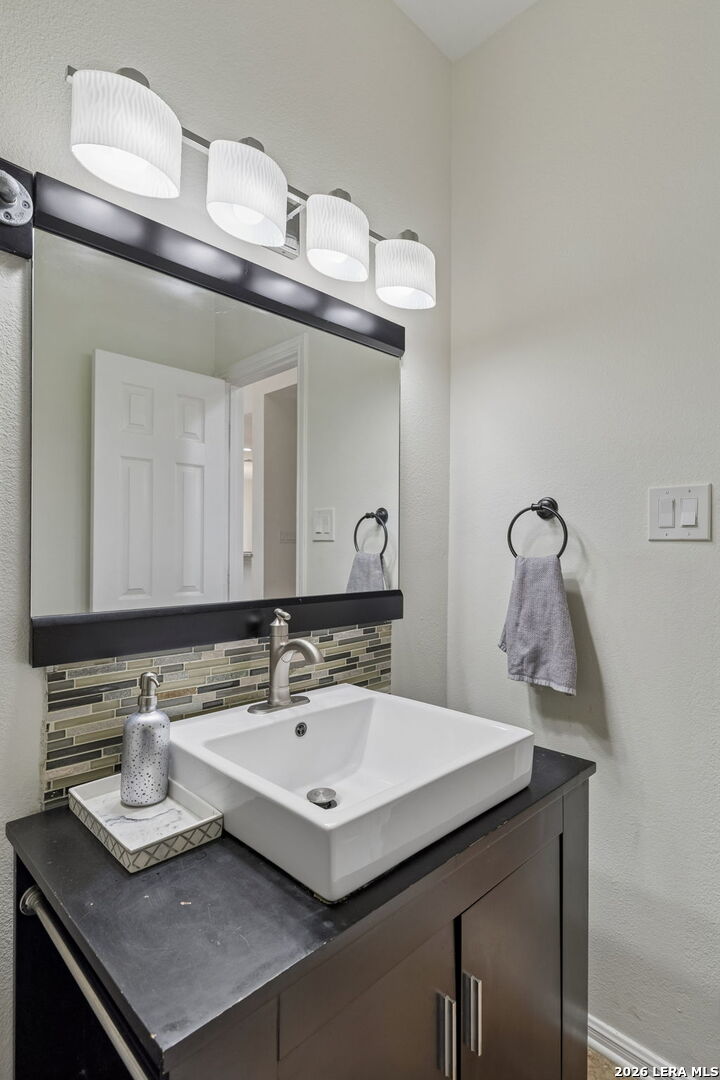 8918 Los Sonoma Rio Helotes TX 78023