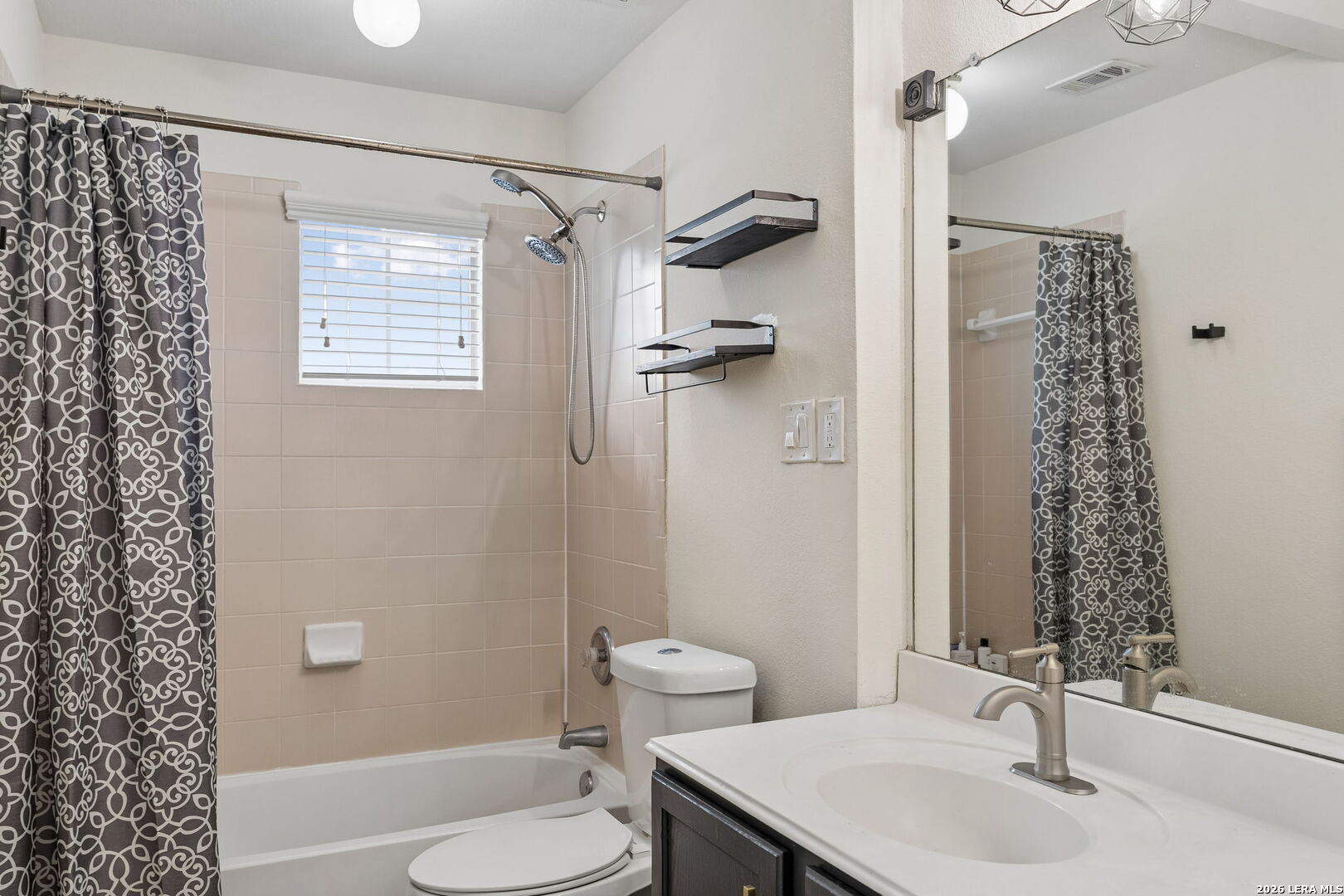 8918 Los Sonoma Rio Helotes TX 78023