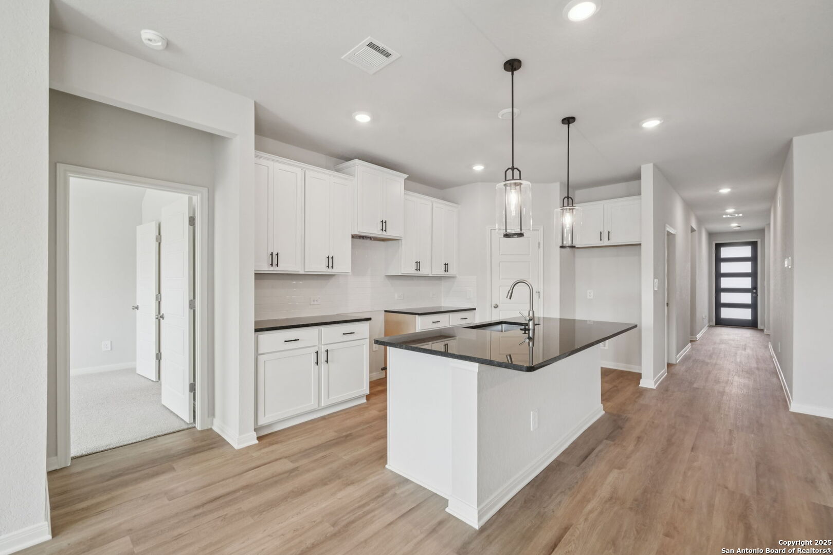 1206 Nikos Hollow San Antonio TX 78245