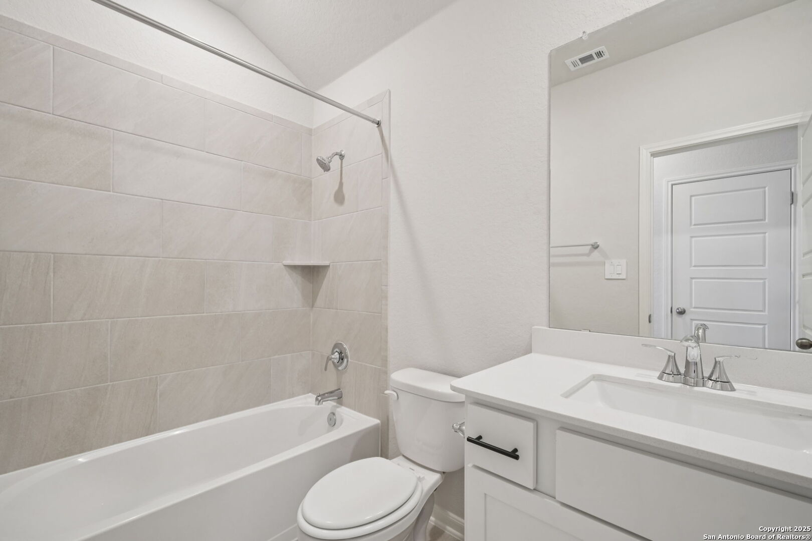 1206 Nikos Hollow San Antonio TX 78245