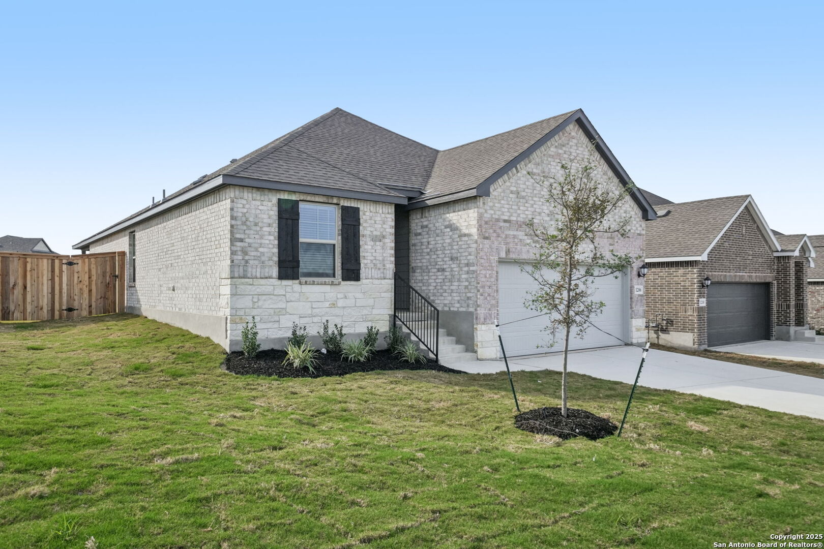 1206 Nikos Hollow San Antonio TX 78245