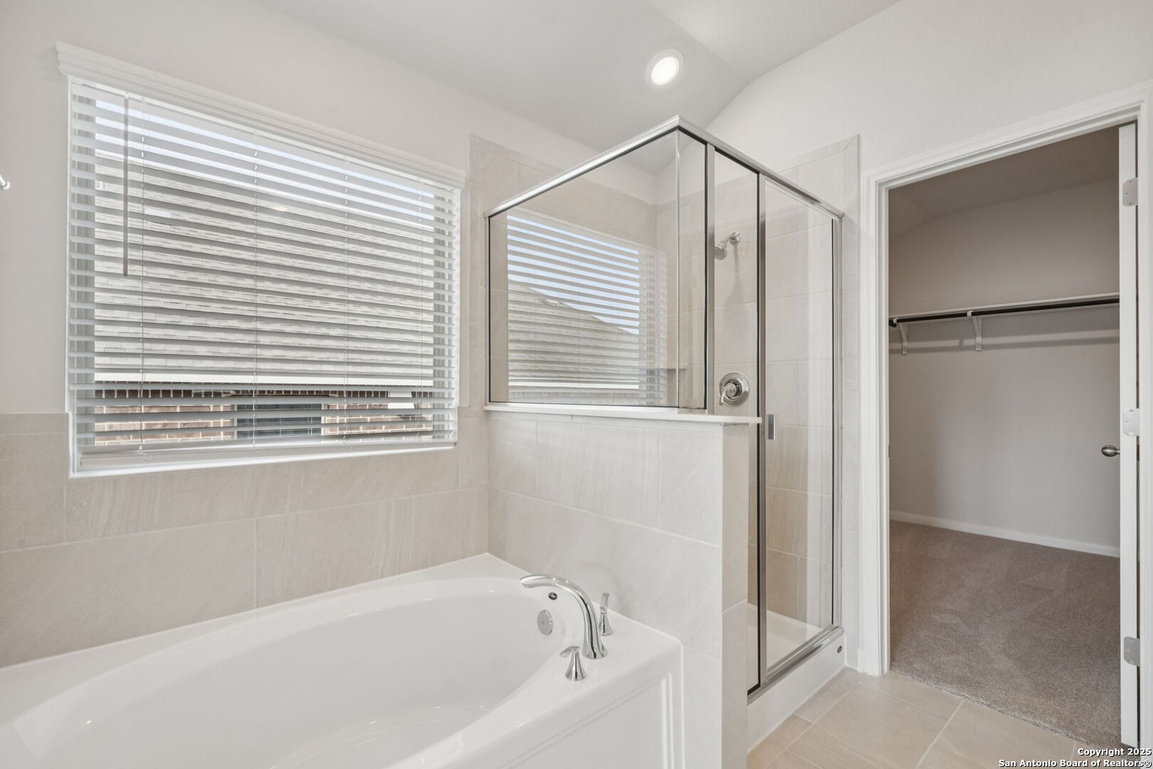 1206 Nikos Hollow San Antonio TX 78245
