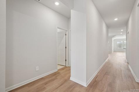 1206 Nikos Hollow San Antonio TX 78245