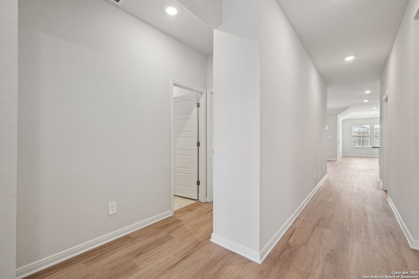1206 Nikos Hollow San Antonio TX 78245
