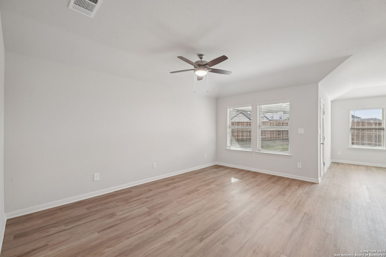1206 Nikos Hollow San Antonio TX 78245