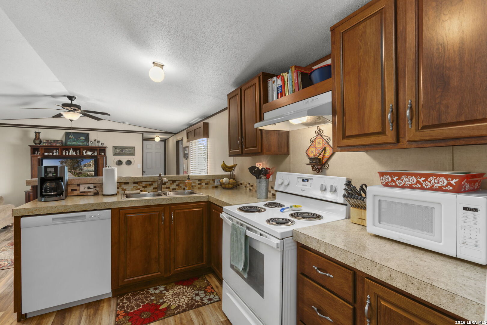 526 Pr 1512 Bandera TX 78003
