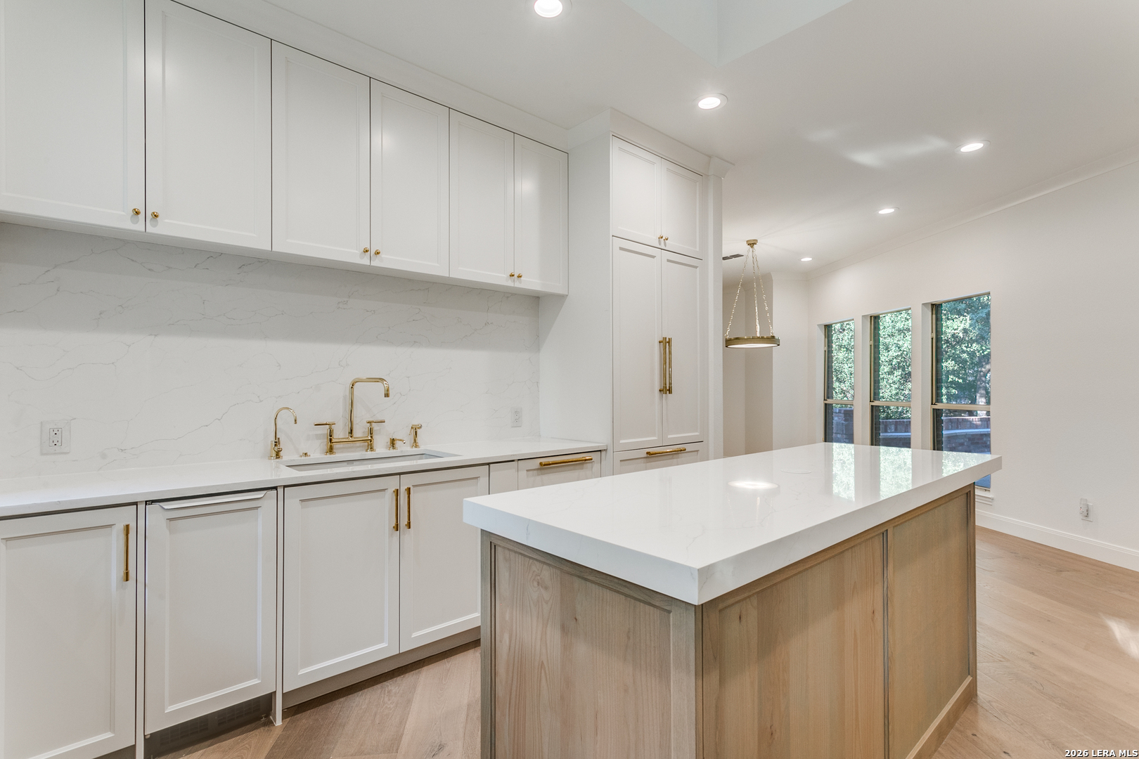 13807 Bluff Rock San Antonio TX 78216