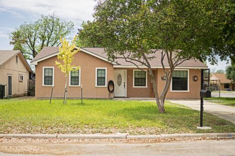 501 Perez Street Uvalde TX 78801