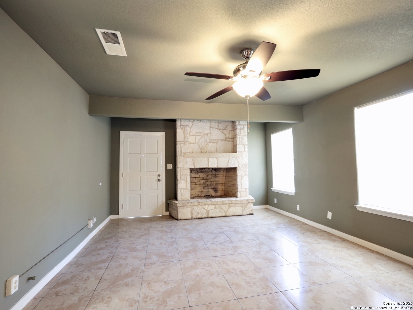 1330 Fenfield San Antonio TX 78211