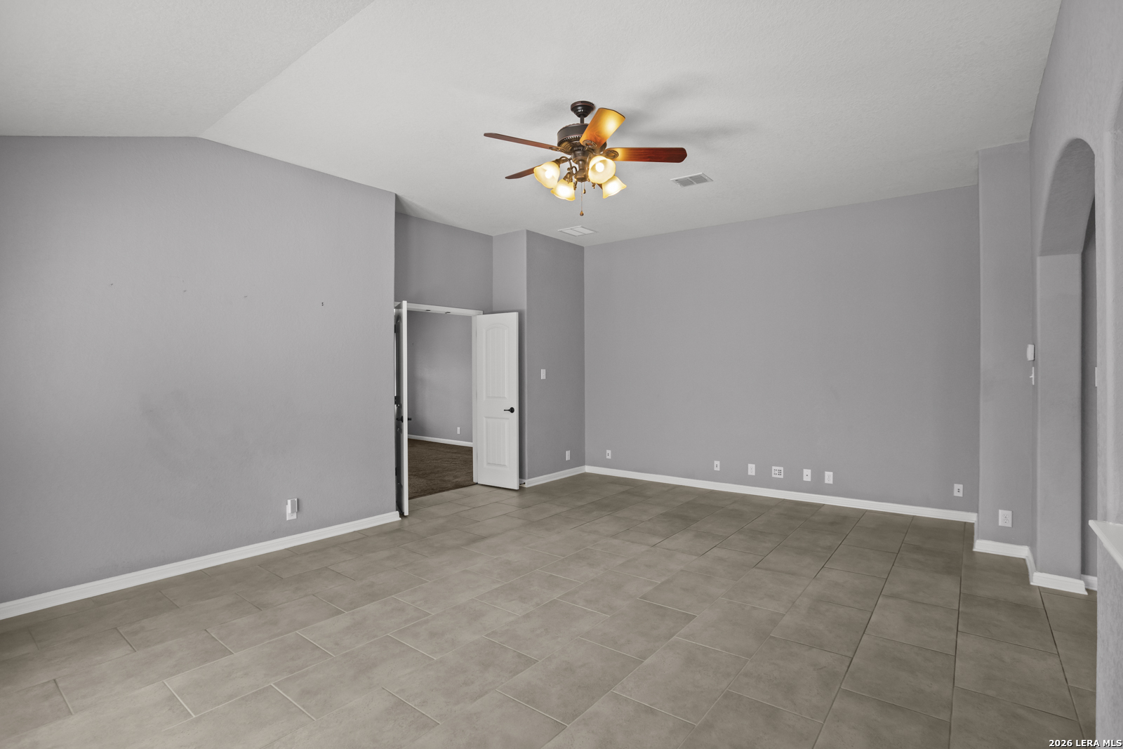 829 Laserra Cibolo TX 78108