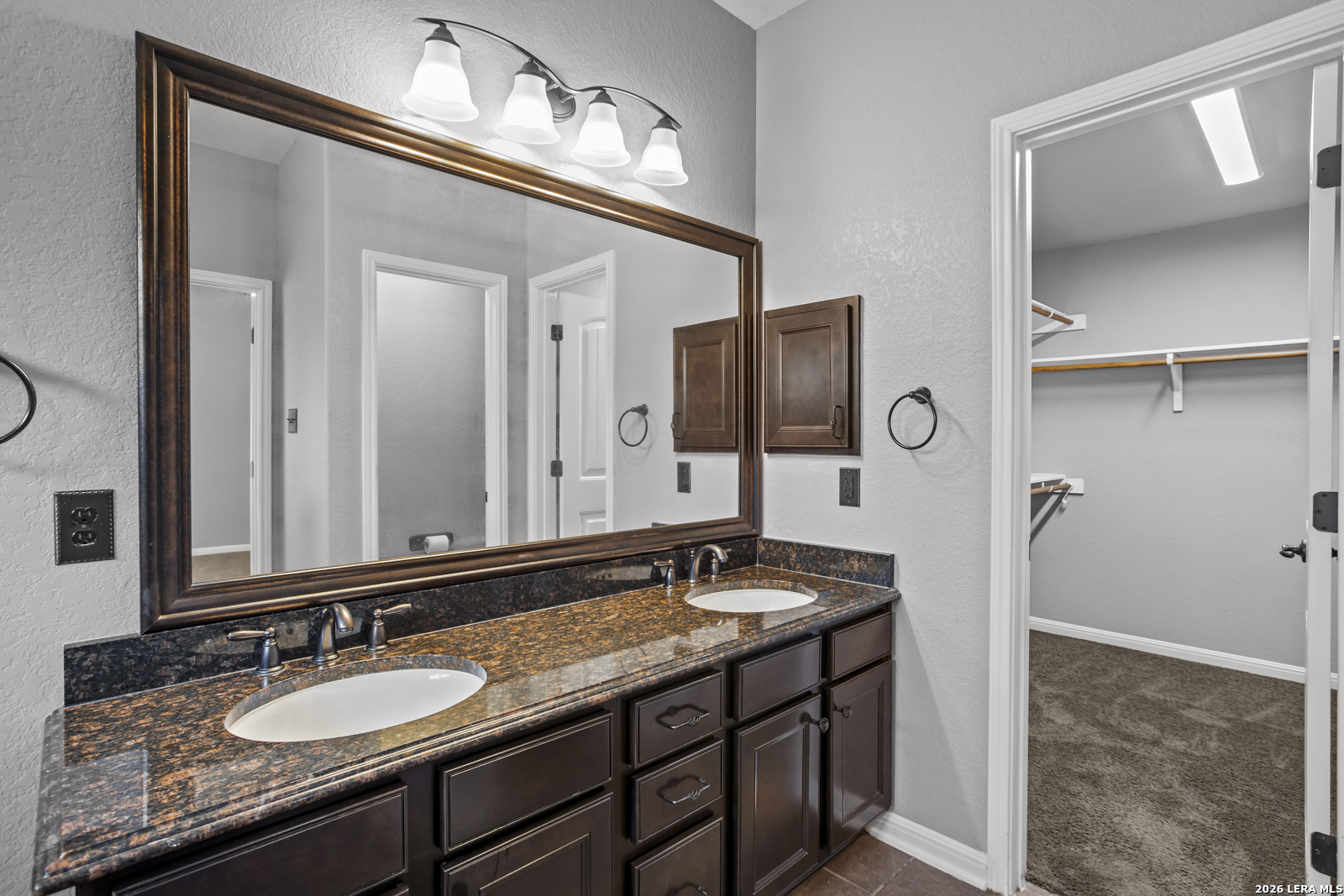 829 Laserra Cibolo TX 78108
