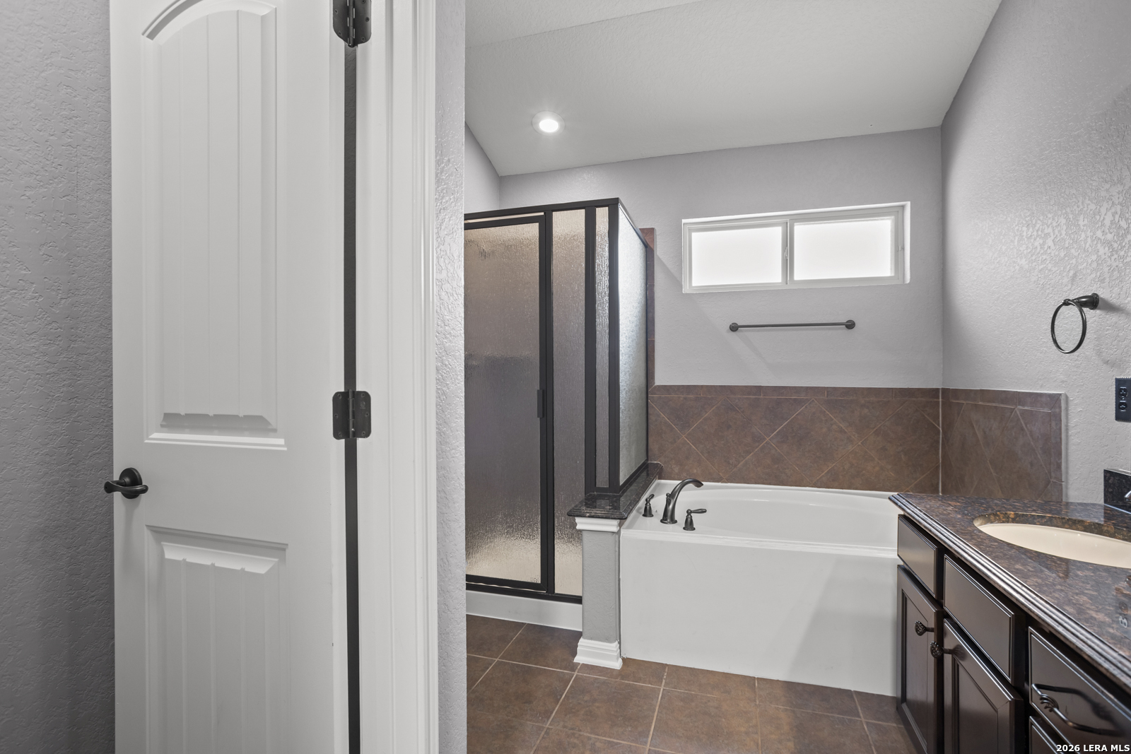 829 Laserra Cibolo TX 78108