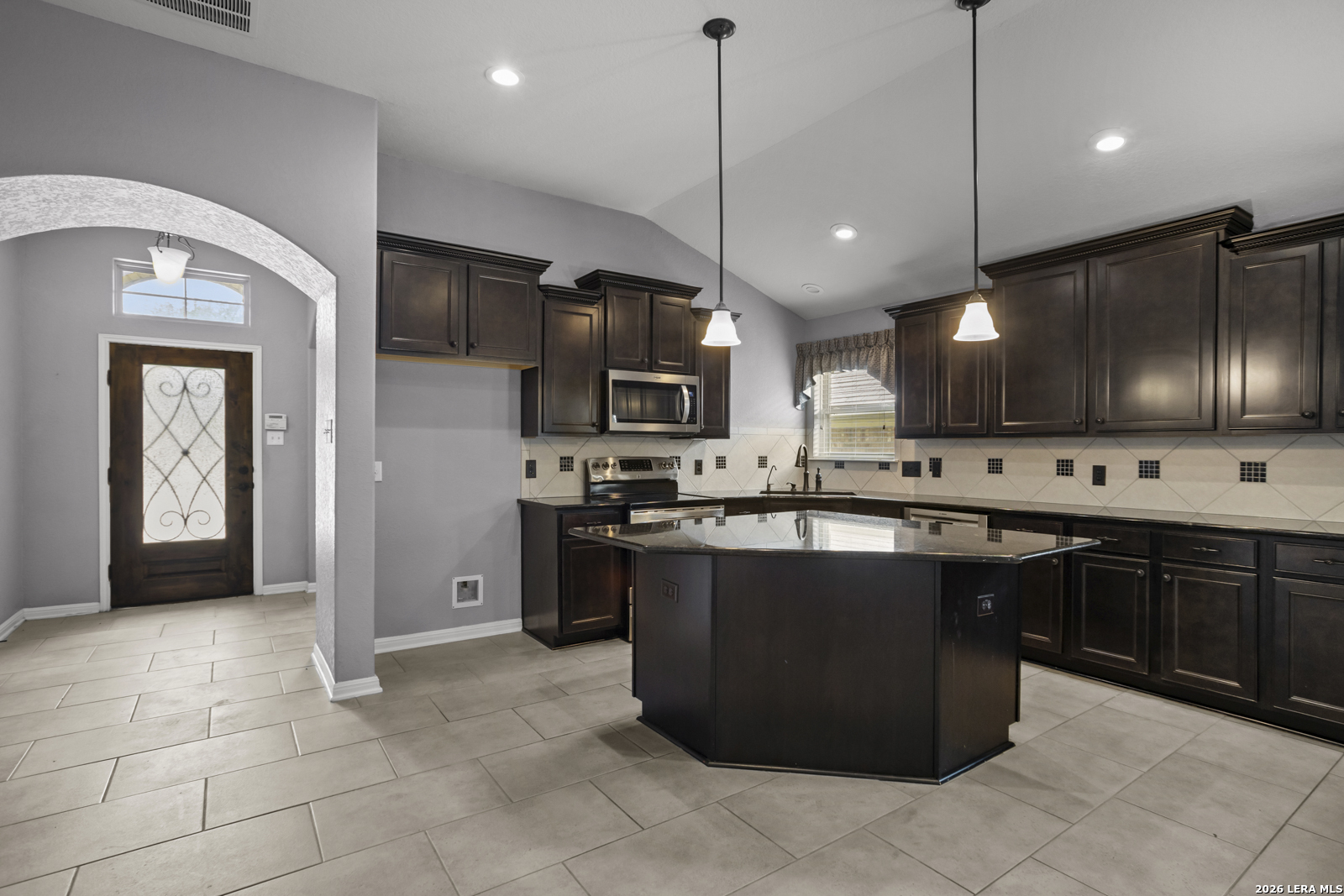 829 Laserra Cibolo TX 78108