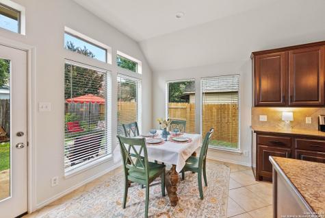 2978 Palomino Pass Seguin TX 78155