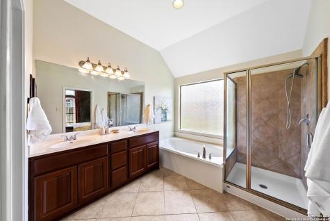 2978 Palomino Pass Seguin TX 78155