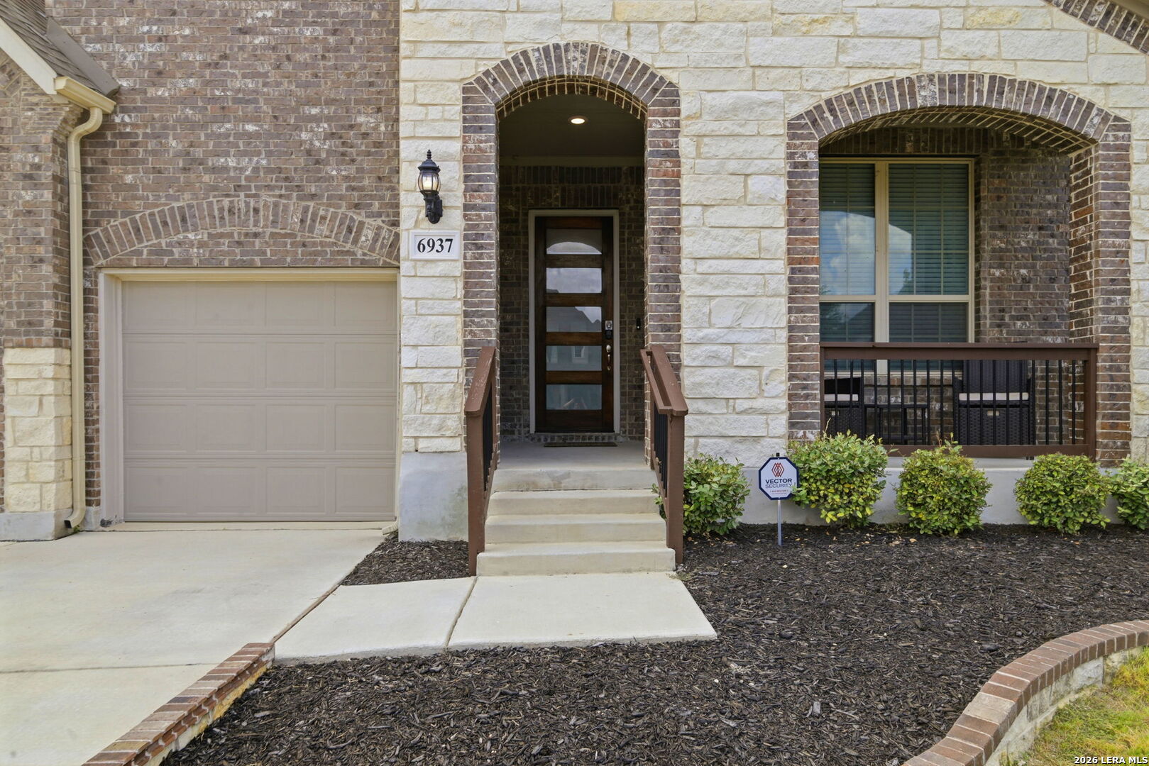 6937 Hallie Hill Schertz TX 78154