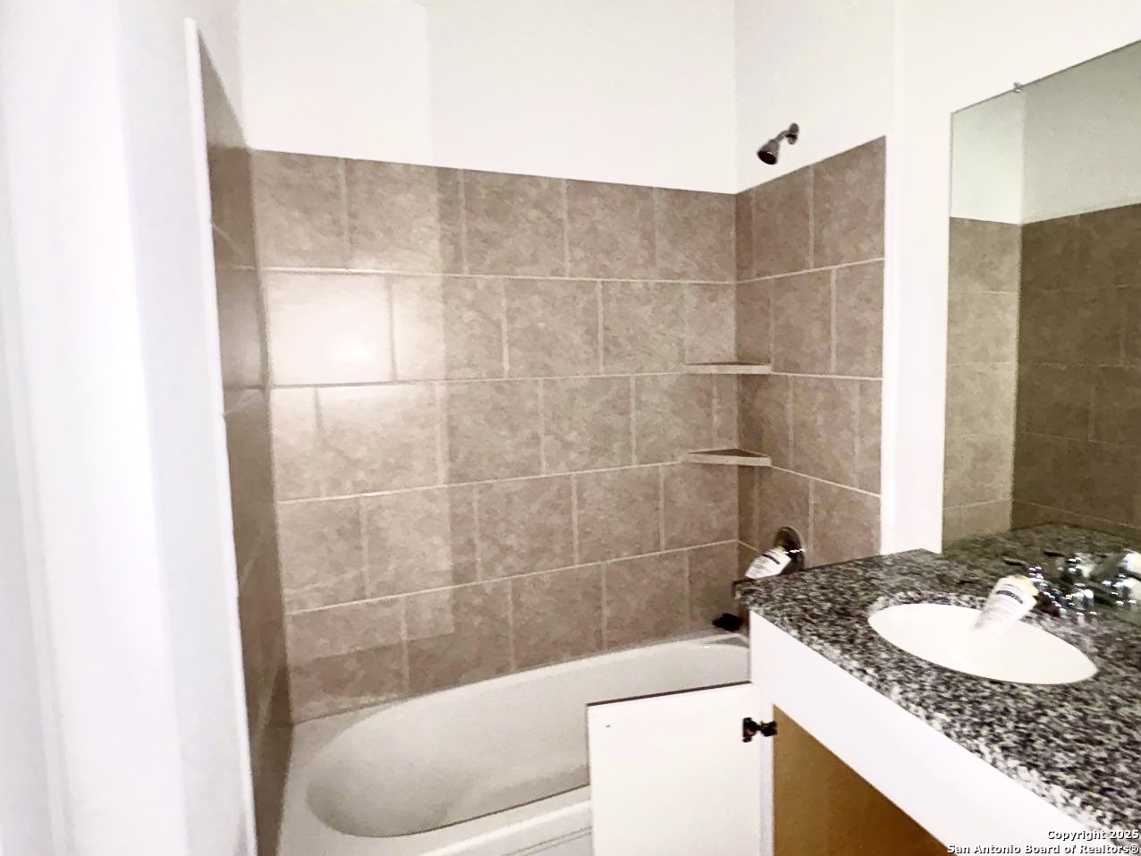 9134 Landa Falls San Antonio TX 78254