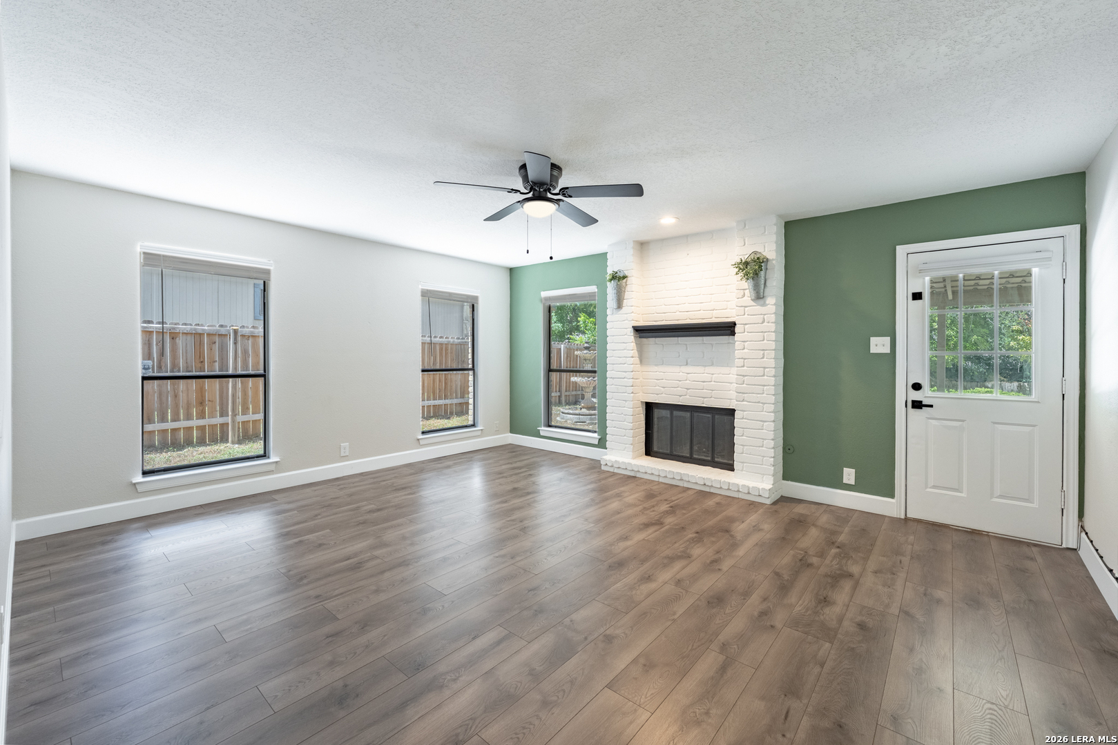 5934 Spring Valley San Antonio TX 78247