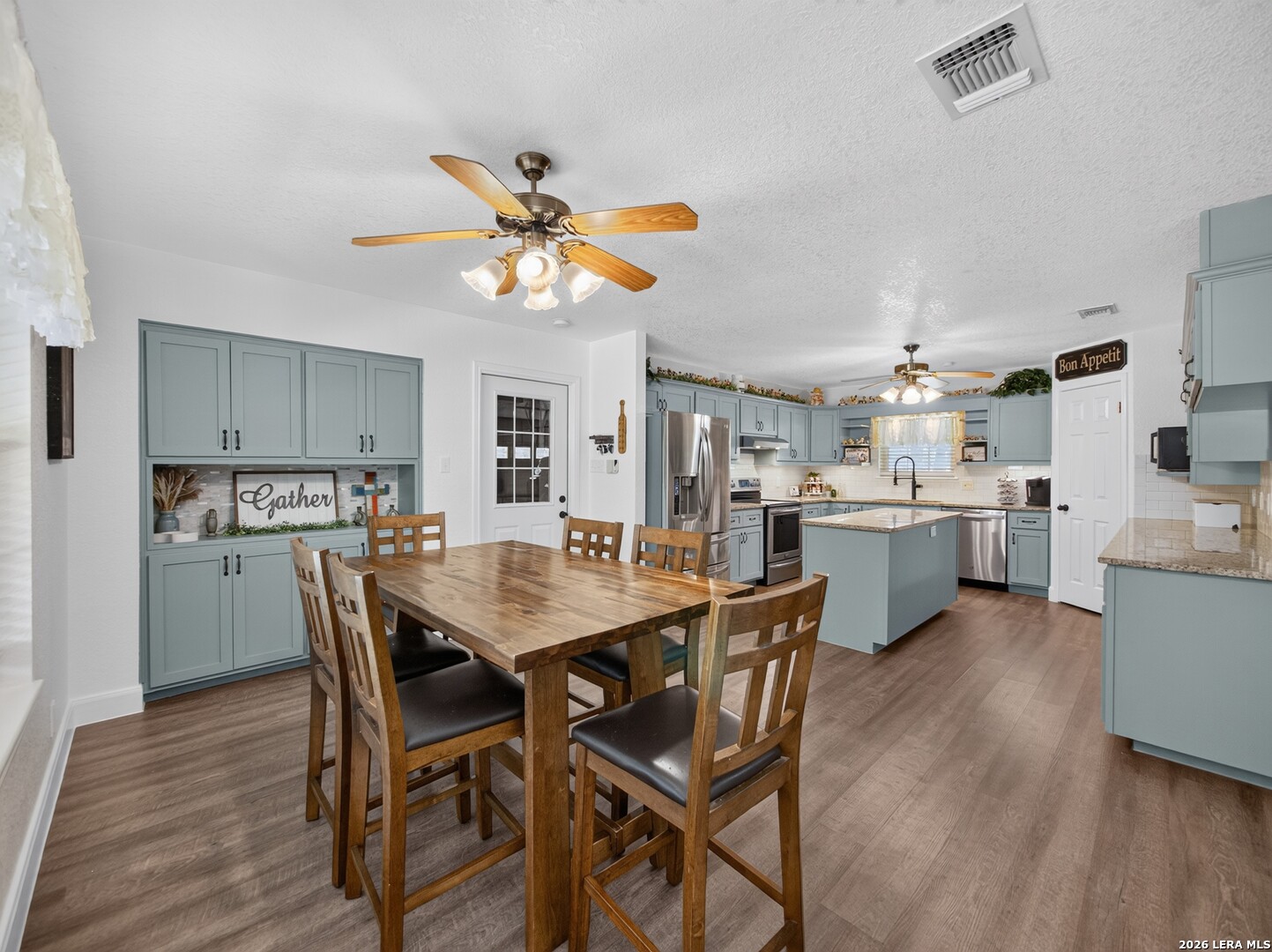206 Deer Ridge Drive La Vernia TX 78121