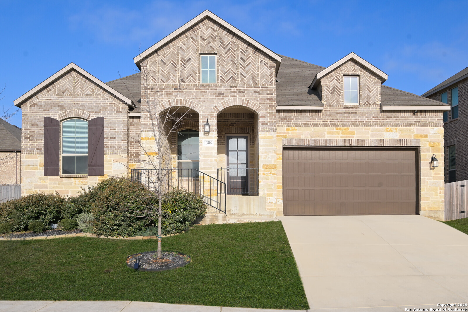 10809 Davis Farms San Antonio TX 78254