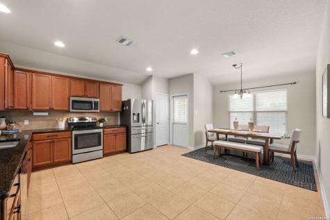 3325 Orth Avenue Schertz TX 78108