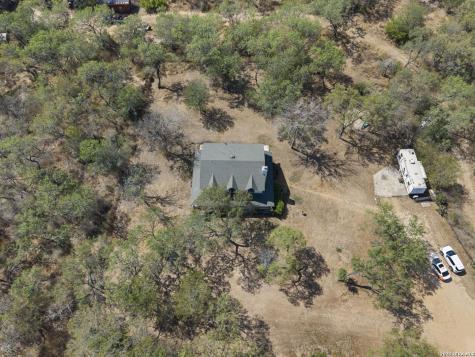 695 Fox Trotter Road Seguin TX 78155
