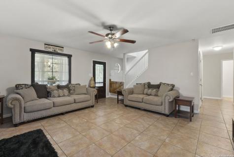 695 Fox Trotter Road Seguin TX 78155