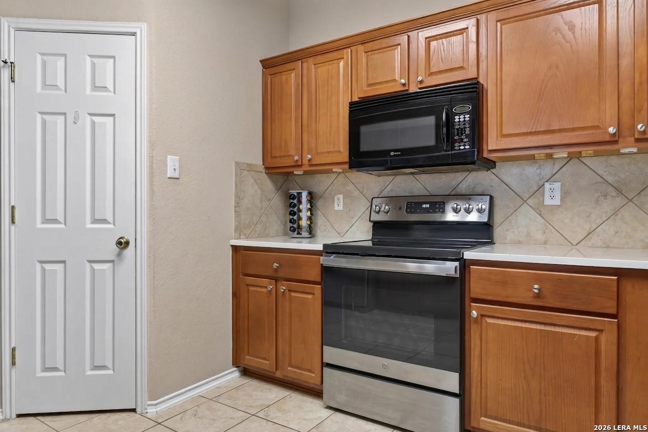6114 Palmetto Way San Antonio TX 78253
