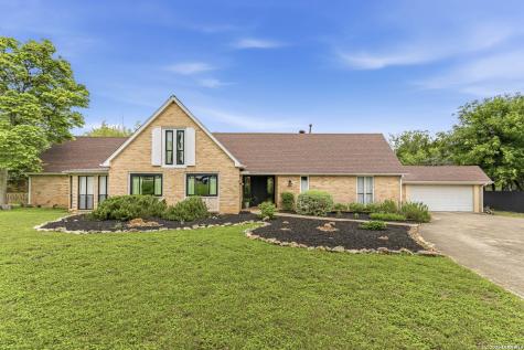 8433 Oak Thicket San Antonio TX 78255